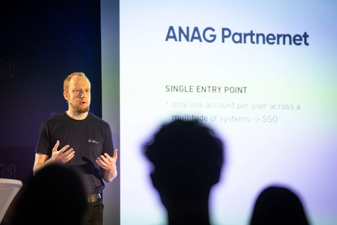 Bernhard Schmitt at the presentation of the ANAG Partner Network