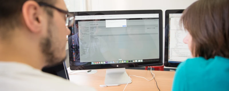 Stefan und Ursula programmieren