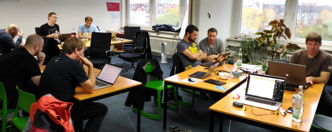 Das TYPO3-Server- und typo3.org-Team zu Gast bei punkt.de